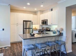 Creek View Condominiums, San Diego, CA 92128