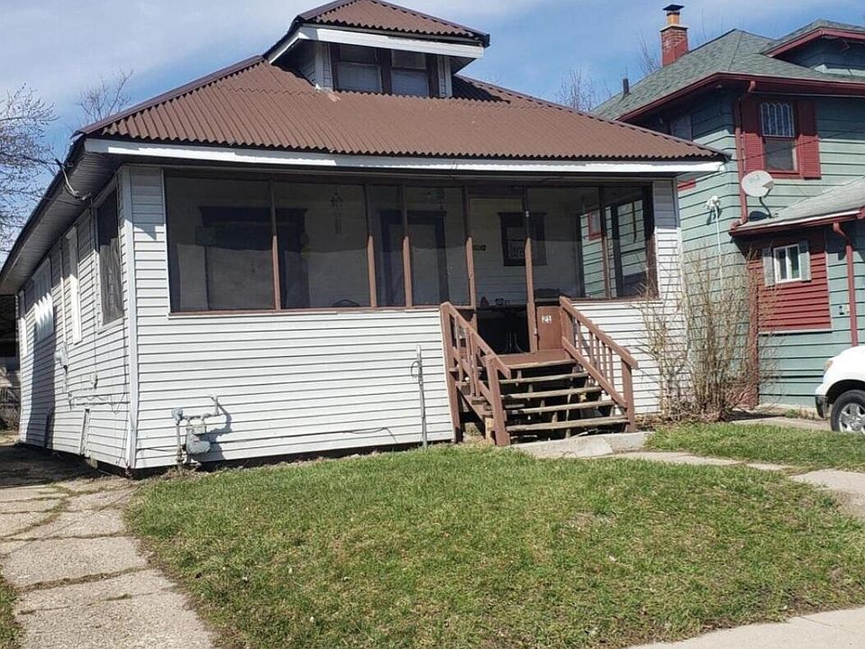 1st image of 21 Kingman Ave E