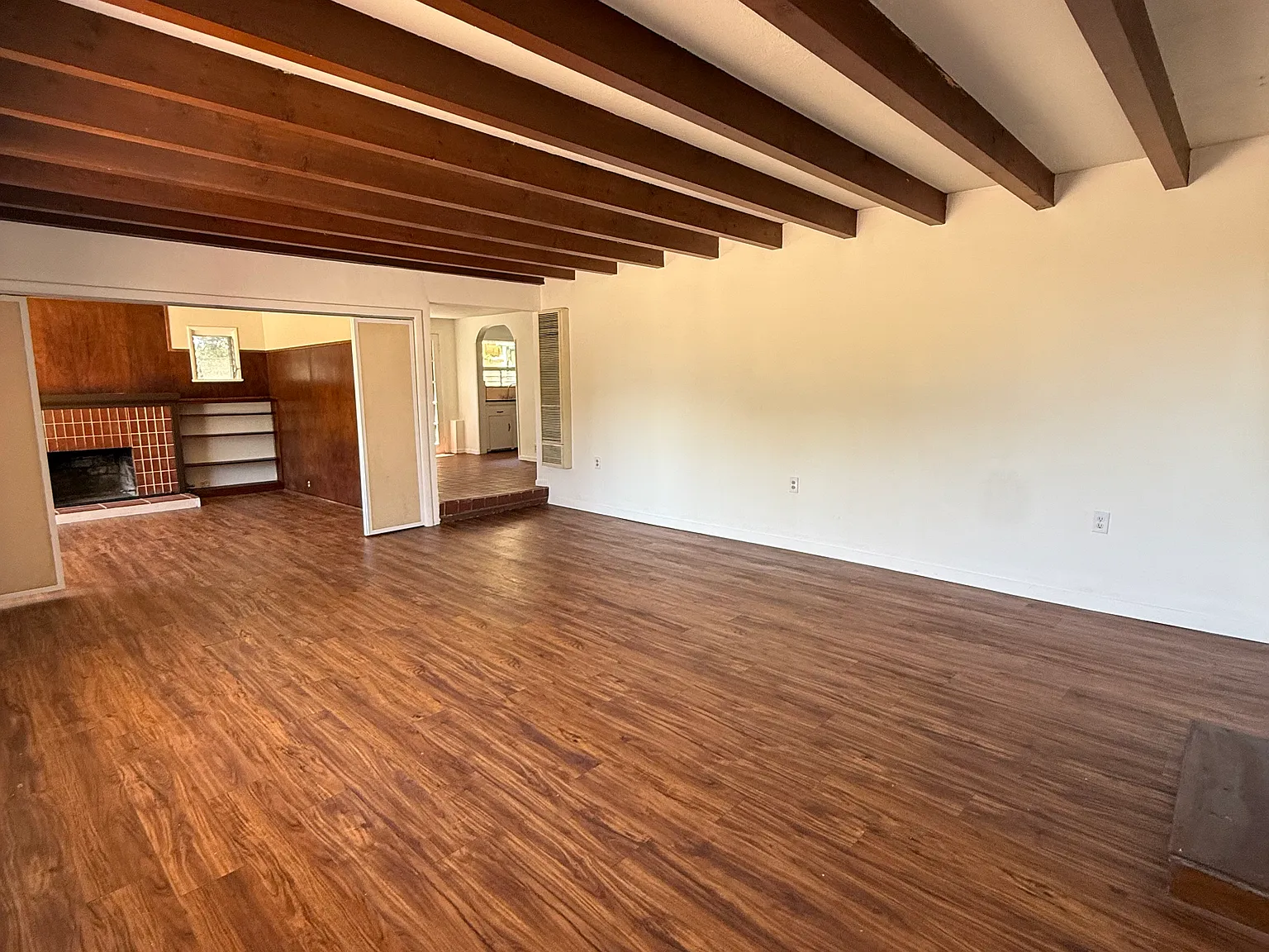 1 bed, 1000 sqft, $3,700 — Photo 3