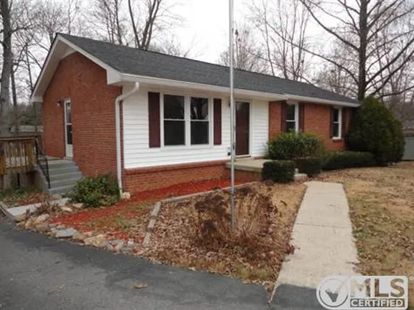 341 Harold Dr, Clarksville, TN 37040