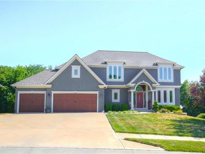 6155 NW Chestnut Ct, Kansas City, MO, 64152