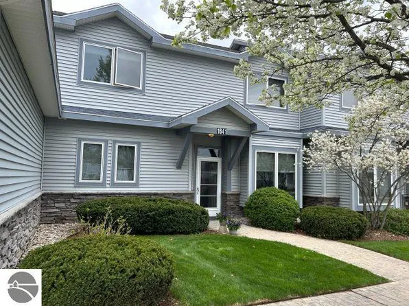 1641 N Us Highway 31 N #8, Traverse City, MI 49686