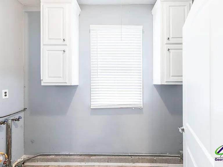 103 Sparta St — Photo 15