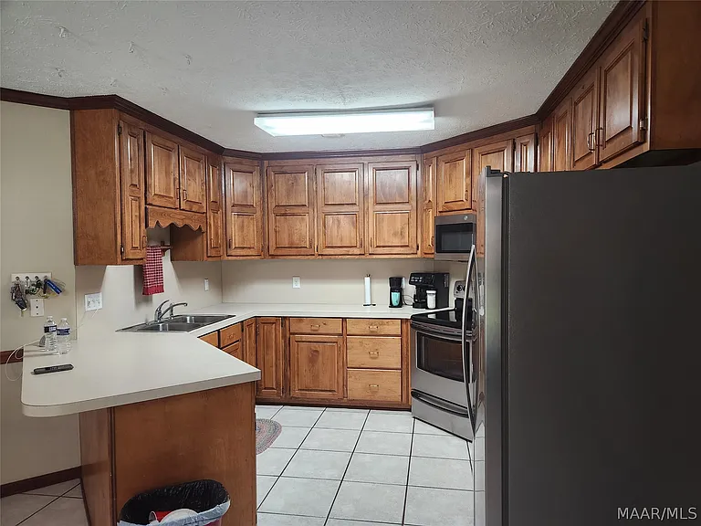 345 Spring Hollow Dr — Photo 7