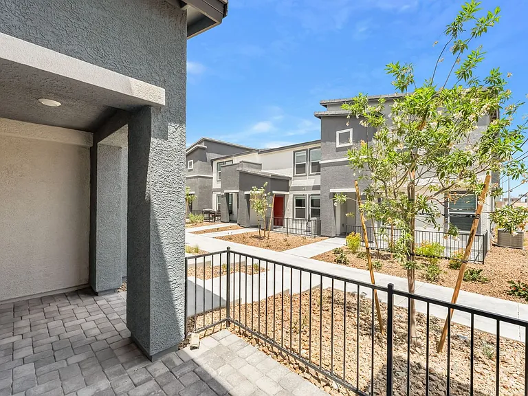 7352 Joanna Brook St — Photo 28