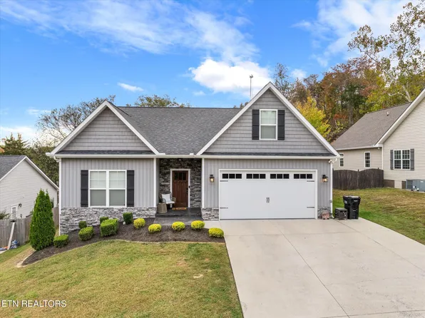 6917 Harvest Grove Ln, Knoxville, TN 37918