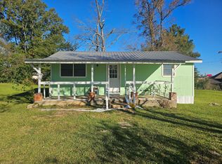 100 Lake St, New Llano, LA 71461
