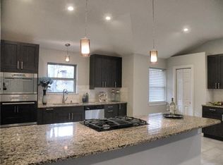 2823 Ilahe Dr, Dallas, TX 75233