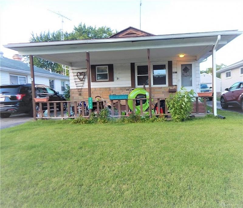 1st image of 2399 Winwood Ave