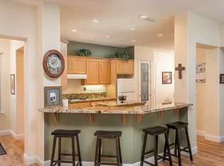 704 Grandview Dr, Auburn, CA 95603