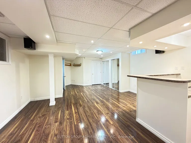 20 Aztec Ct — Photo 3