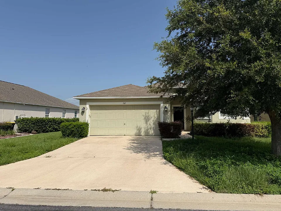 737 Buccaneer Blvd