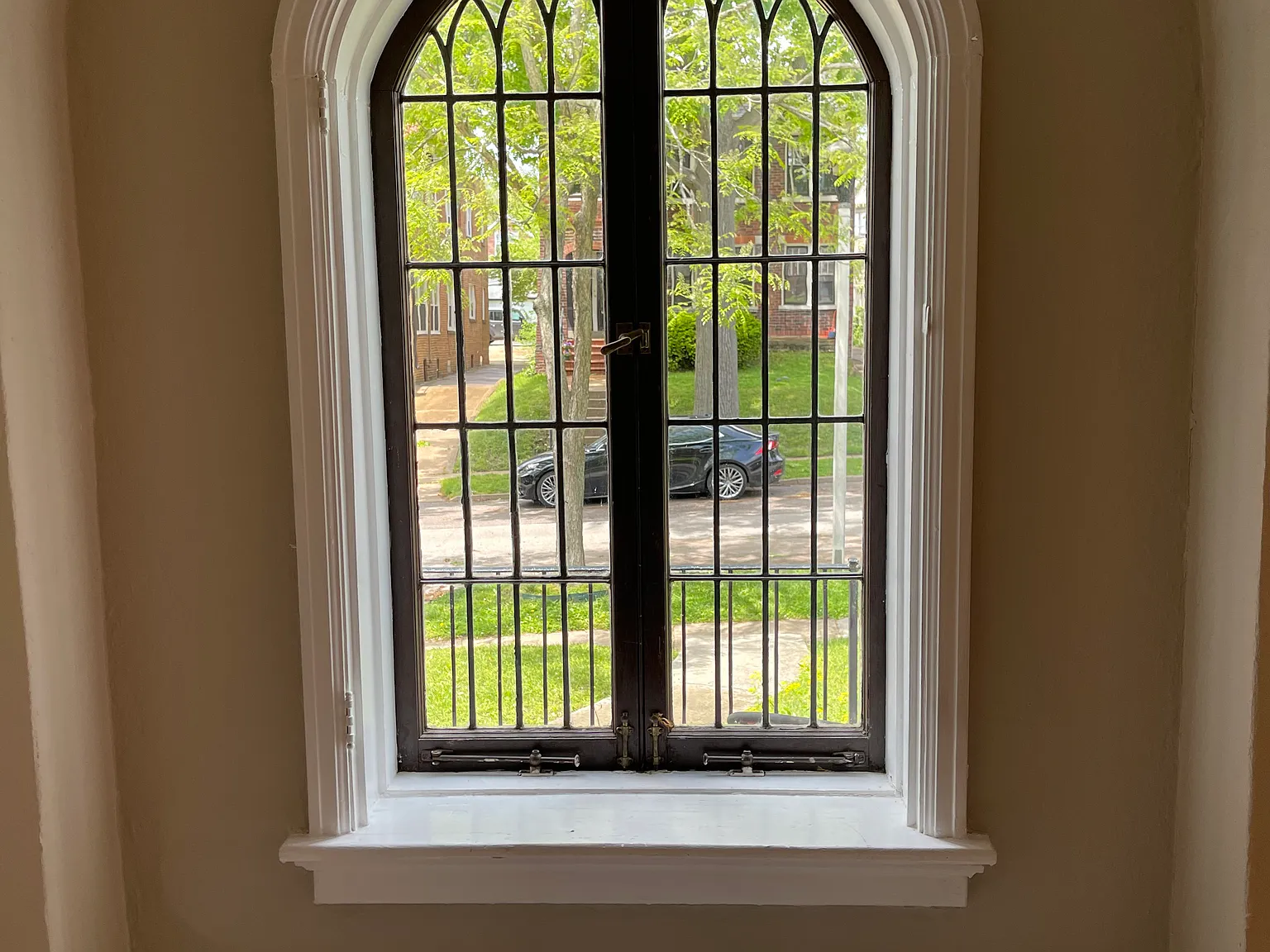 1112 Edward Ter — Photo 3