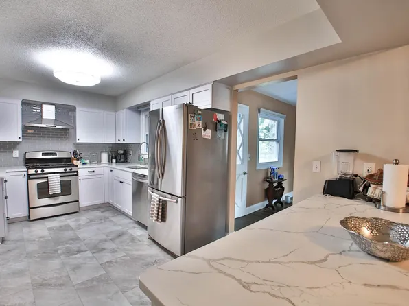 14535 Upper 56th St N, Stillwater, MN 55082