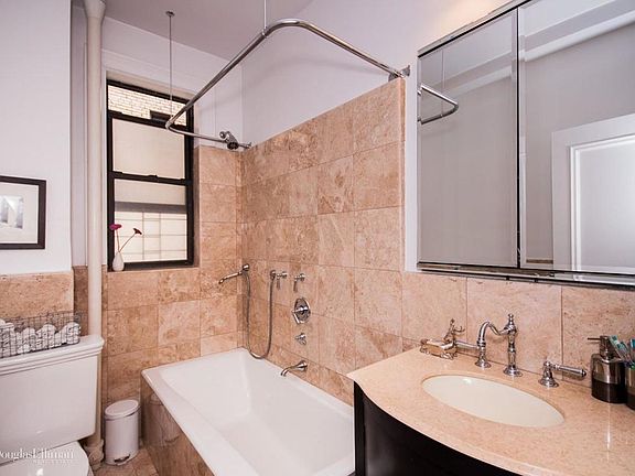 4th image of 156 W 86th St APT 11C
