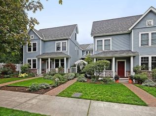 1511C 44th Ave SW, Seattle, WA 98116