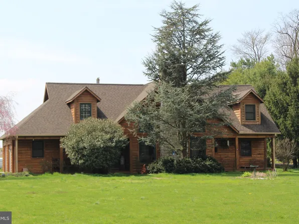 1814 Mansion Ln, Mount Joy, PA 17552