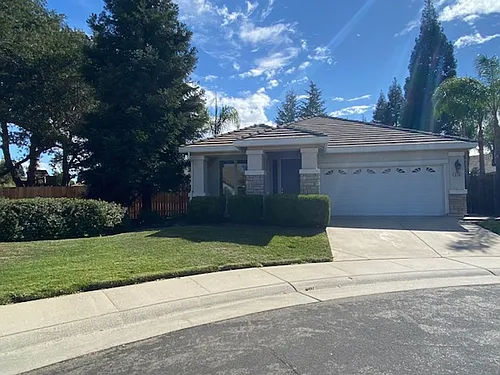 216 Shanley Ct Photo 1