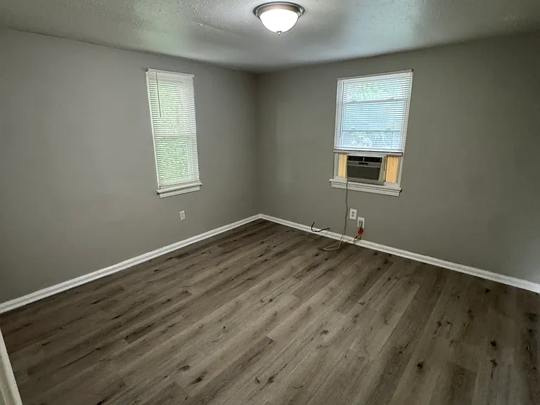 4046 Taylor Blvd #2 — Photo 3