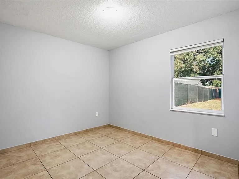 2720 S Sunrise Ct #2 — Photo 28