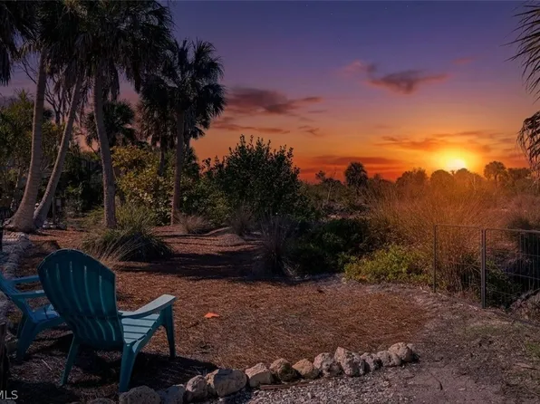 9247 Dimmick Dr, Sanibel, FL 33957