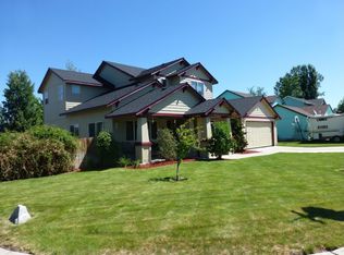 967 NW Poplar Ave, Redmond, OR