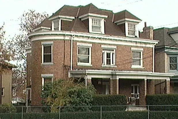 5501 Black St photo 1