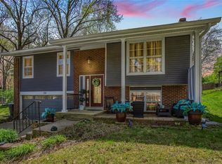 650 Running Creek Dr, Ballwin, MO