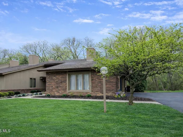 5223 Pine Grove Ct #6, Toledo, OH 43615