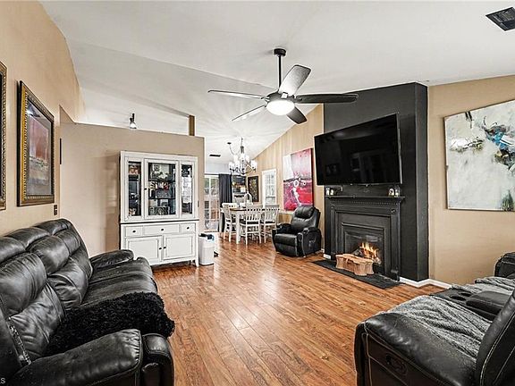 5th image of 1821 Pope Hill Ct