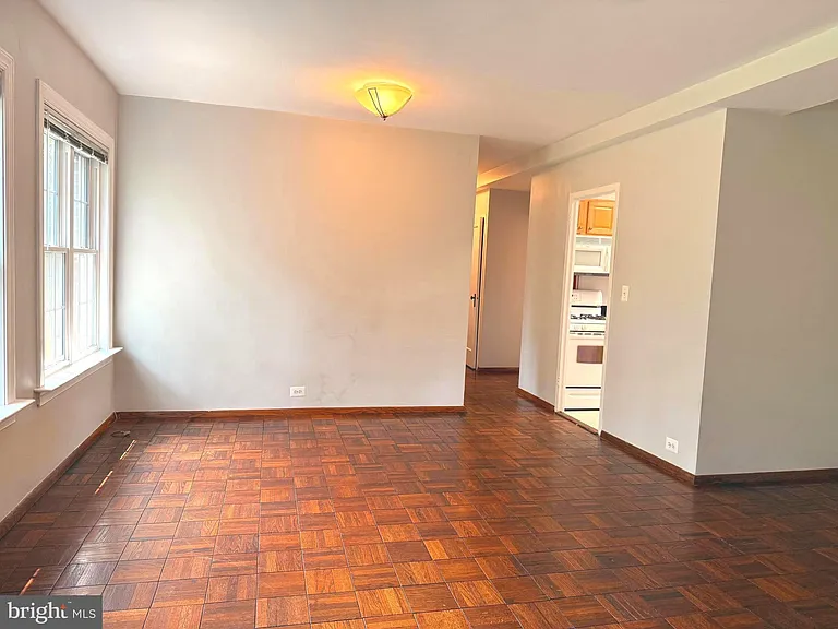 3211 Ravensworth Pl — Photo 6