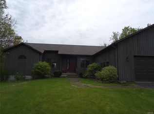 6 Fairview Ter, Oswego, NY 13126