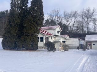 2974 Dora Timblin Rd, Punxsutawney, PA 15767