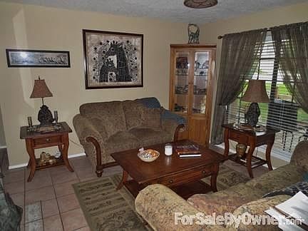 4th image of 11303 Forest Pass Ct