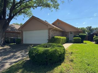 3724 Roussillon Dr, Carrollton, TX 75007