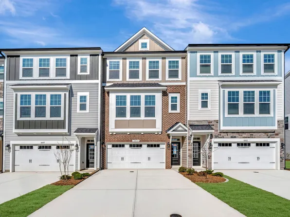 10019 Secluded Garden Dr, Apex, NC 27523