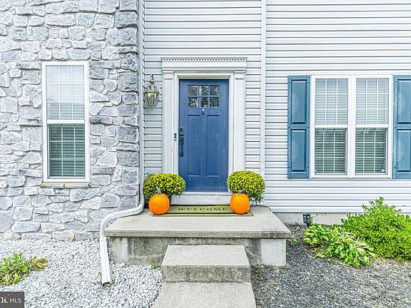 5th image of 60 Fig Tree Way