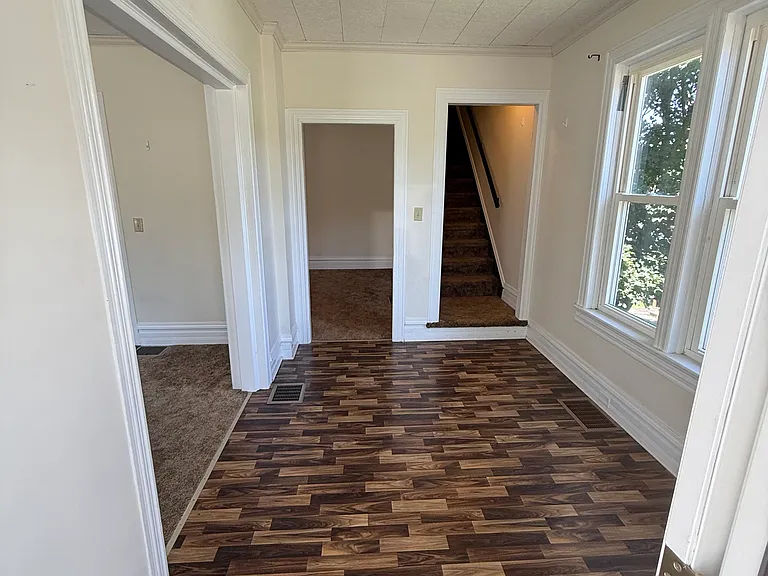 444 Pifer St — Photo 3