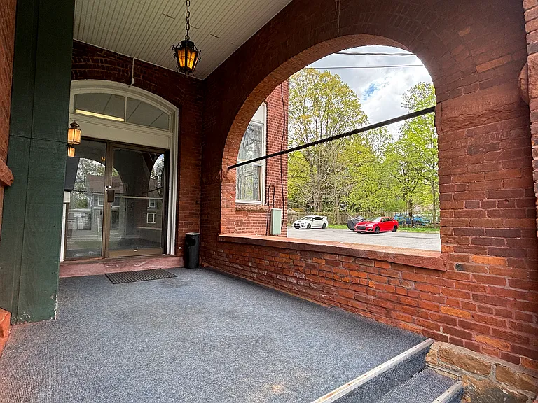 7 1/2 Marvin St #11 — Photo 6