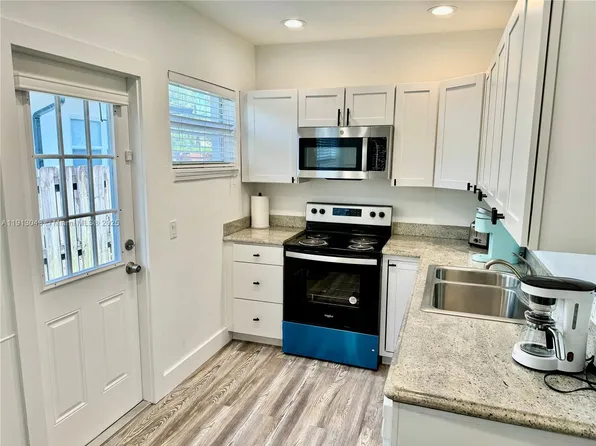 301 NE 15th Ave #1, Fort Lauderdale, FL 33301