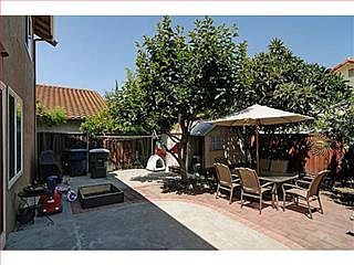 3rd image of 887 Alcosta Dr