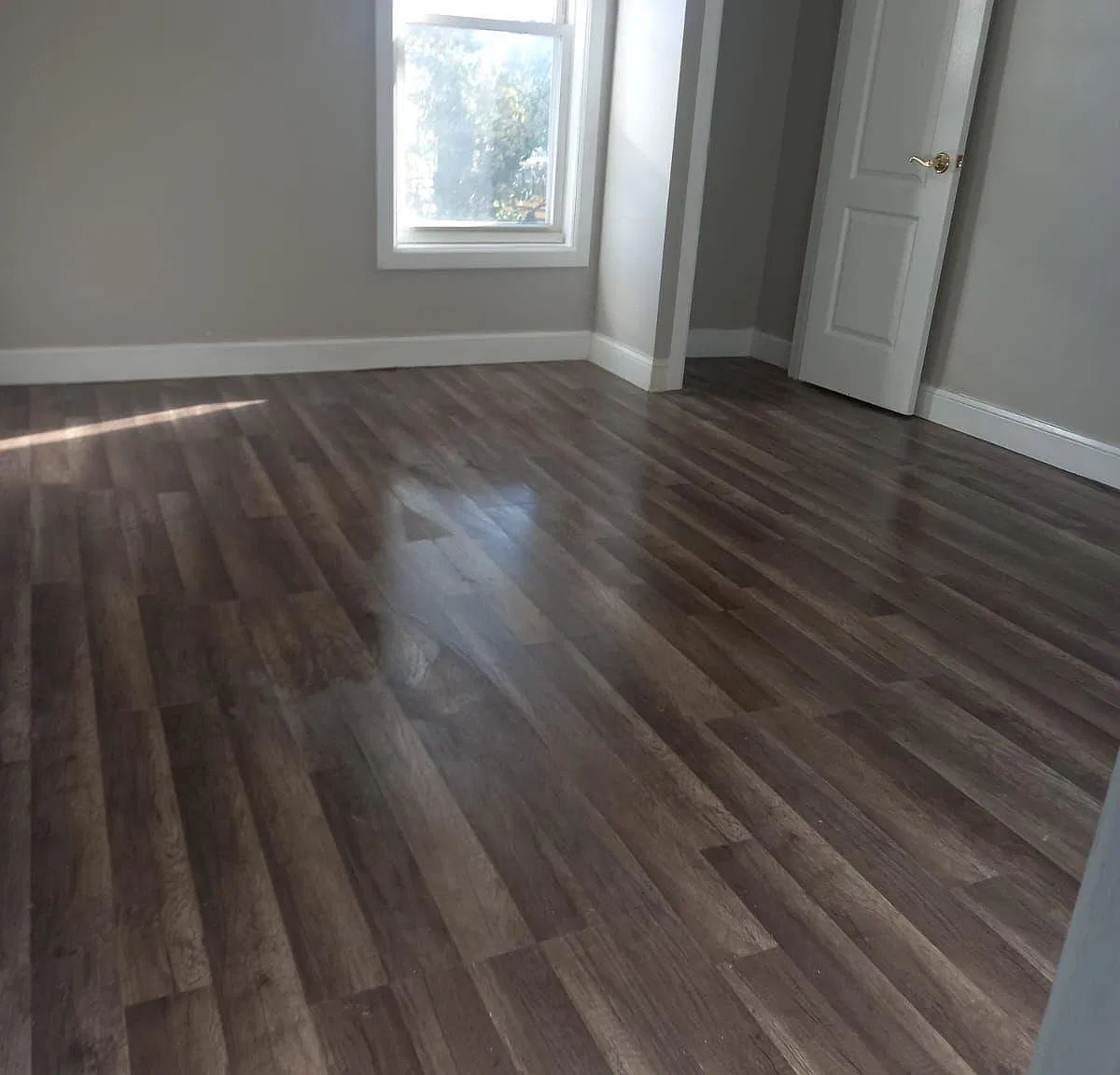 100 Brook St — Photo 2