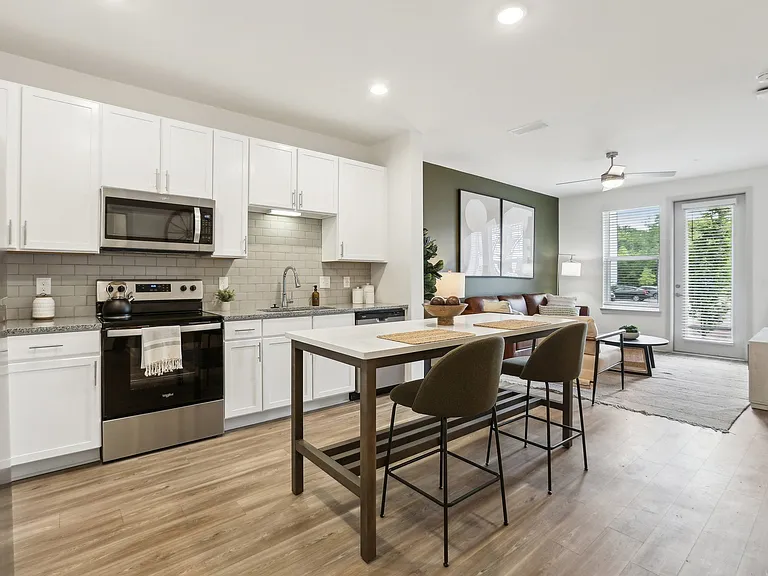 Novo Hickory Highlands — Photo 32