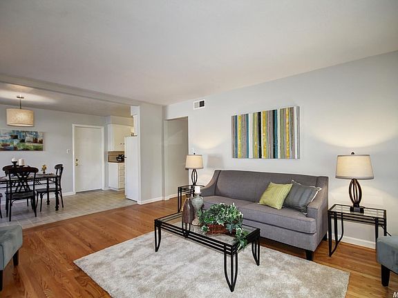 5th image of 5904 Camellia Ave