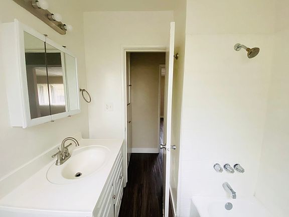 5th image of 1259 N Loma Vista Dr APT 2