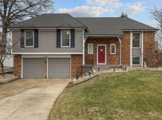 16008 W 139th Ter, Olathe, KS 66062