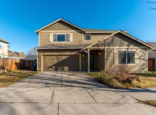 2901 SW Deschutes Dr, Redmond, OR 97756