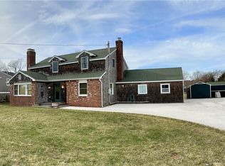 329 Ocean Ave, Amityville, NY 11701