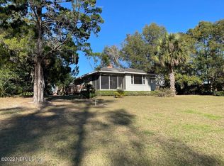 2549 Club Ter, Jacksonville, FL 32207