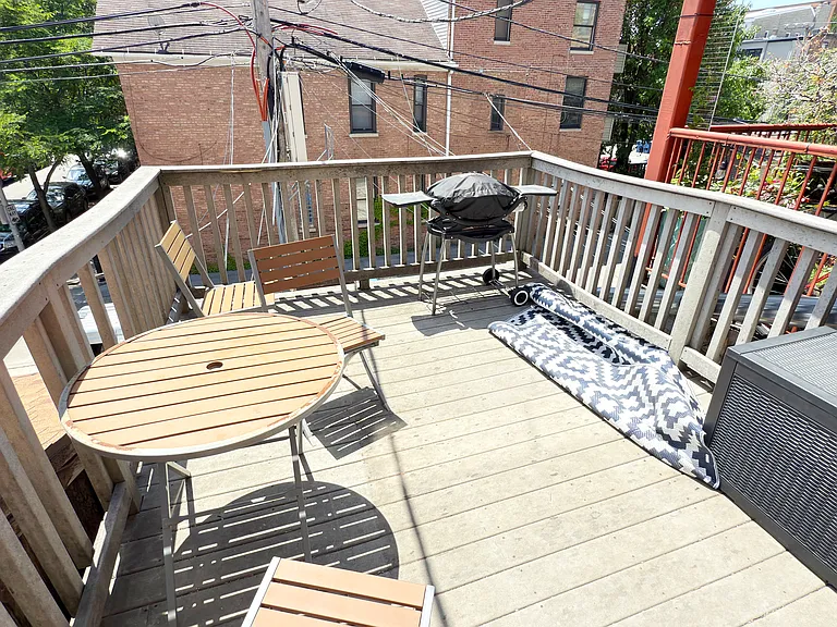 1501 W Fullerton Ave #3R — Photo 13